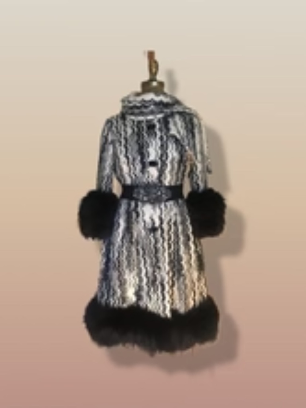 38” Bust 60s Lilli Ann Mod Fox Fur Black White Thick Wool Knit Warm Princess Coa